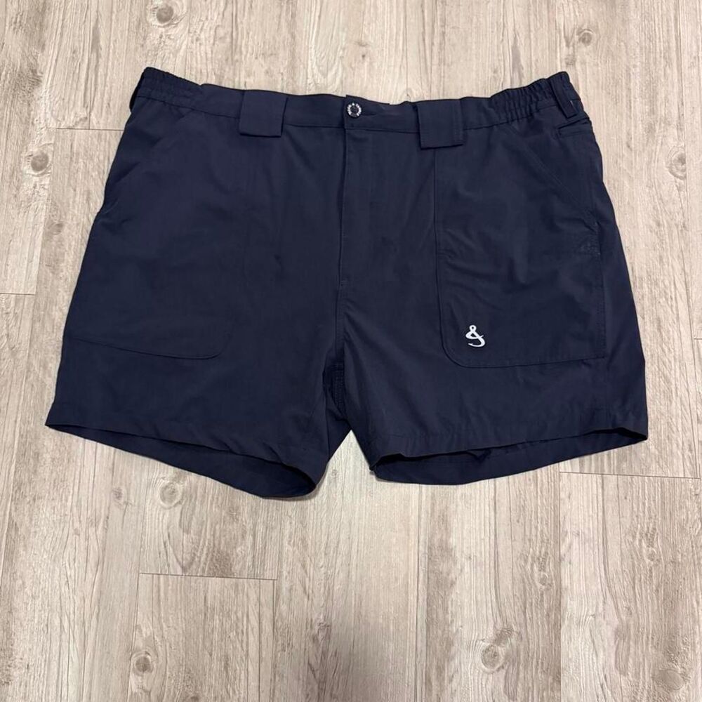 Hook & Tackle shorts men’s size 42